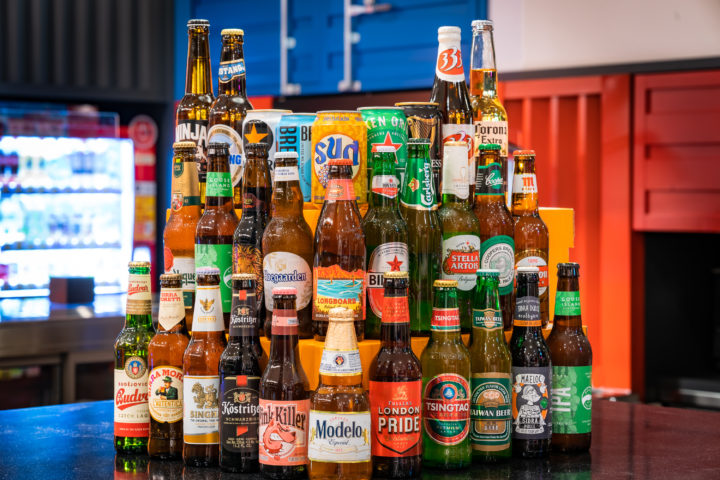 世界のビール30種類と楽しむ「世界を旅するオクトーバーフェスト」をlyf Tenjin Fukuoka内のカフェバーRefuelにて開催