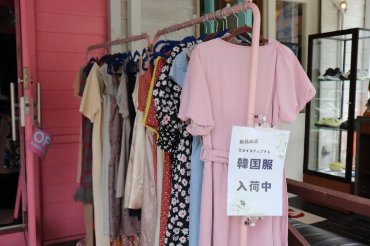 好きな服を試着し放題！お得に洋服が購入できる“無人のキレカワ古着屋さん”Favol天神店