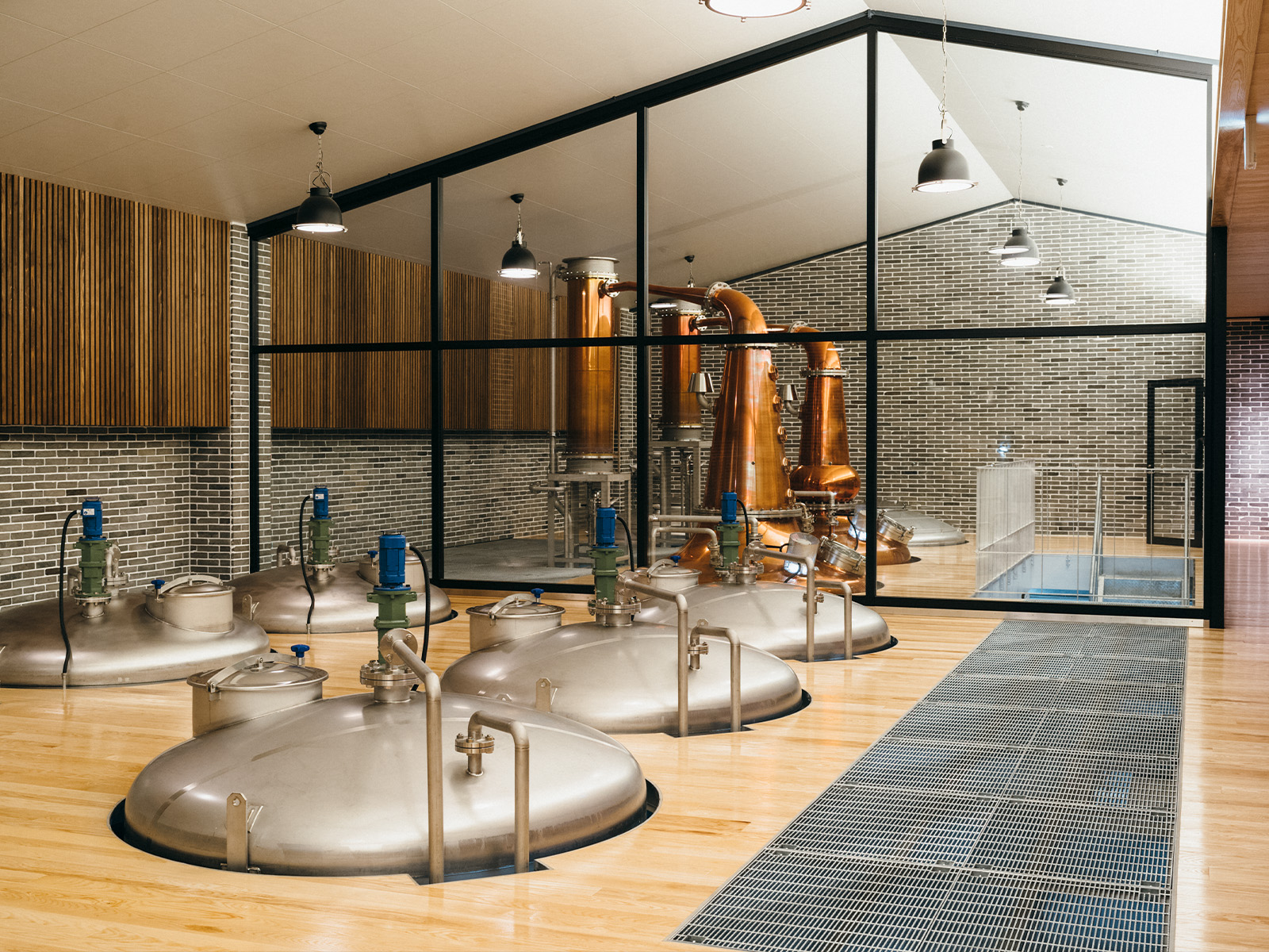 JAPANESE SINGLE MALT WHISKY 御岳 2025