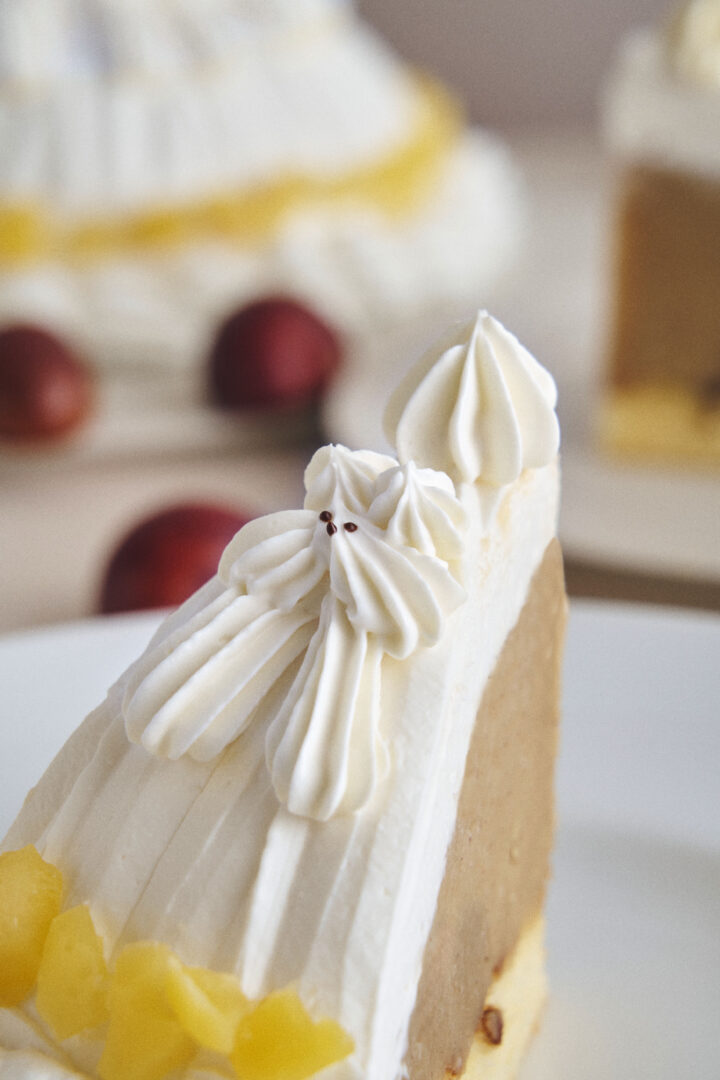 ビブリオテークに真っ白な秋スイーツ