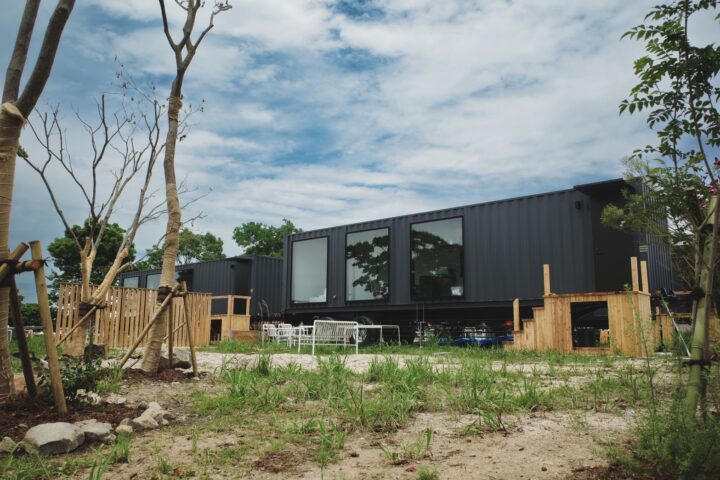 宮崎｜サステナブルホテル「1NLDK」が青島と金ヶ浜に同時オープン 自然と調和する新しい滞在体験 2025年6月30日開業