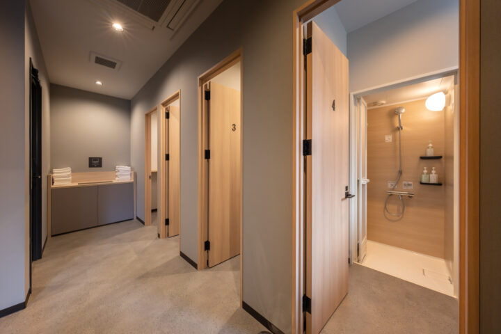 クインテッサホテル福岡渡辺通 Comic&Books