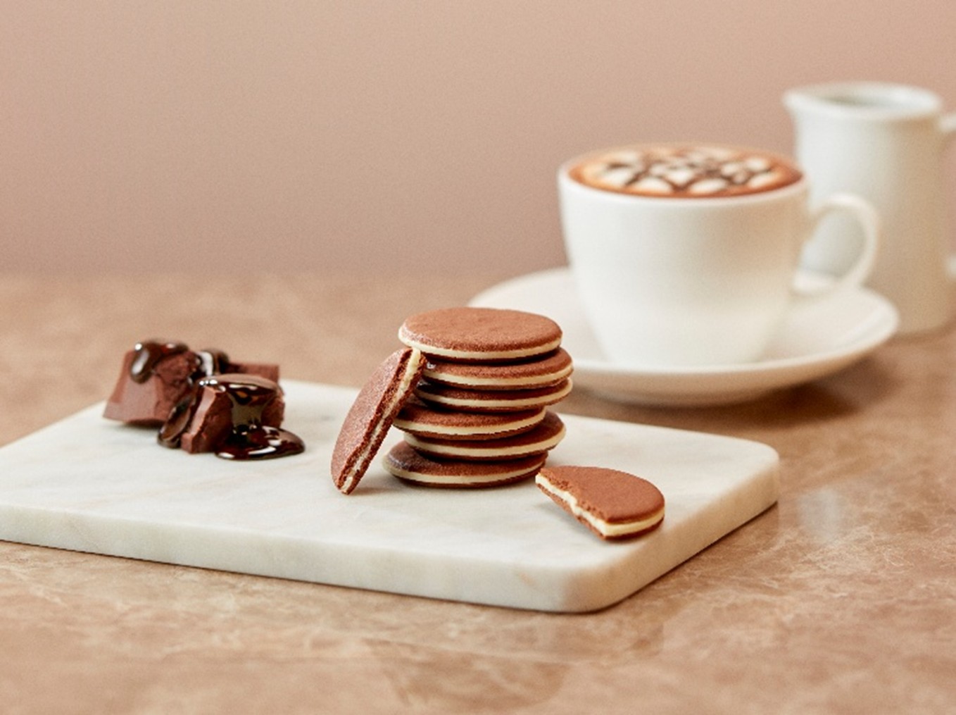 東京発ラテスイーツ「FiOLATTE」九州初上陸