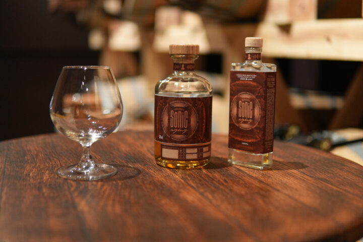 鹿児島｜西平酒造が音楽で熟成させた黒糖焼酎「NISHIHIRA's Sonic Aging」