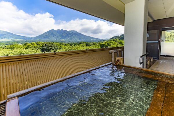 休暇村南阿蘇で世界農業遺産「地トウキビ」を未来へつなぐ 伝統展示・食・体験プログラム