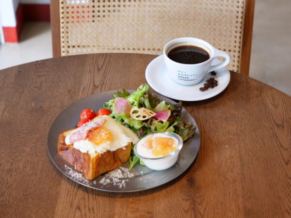 パンとエスプレッソと別府館