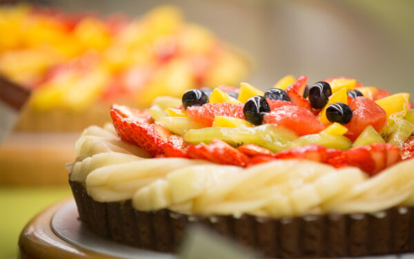 カフェコムサで祝う「ゆうべに」誕生10周年、熊本県産いちごの特別ケーキを期間限定展開