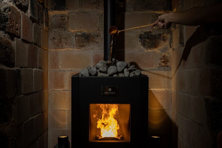 呼子の海を“丸ごと味わう”新サウナ『JIN6サウナ』