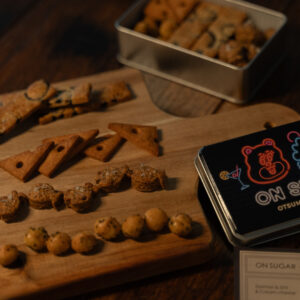 薬院｜甘くないクッキー缶で大人の夜を提案 ON SUGARの新作「OTSUMAMI COOKIE BOX」受注販売 2026年