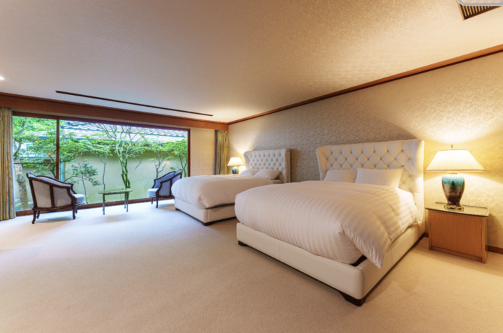 長崎｜ミヤマキリシマ彩る雲仙で過ごす至福の滞在 ミシュラン1キー旅亭半水盧の春旅 2026年4月～6月