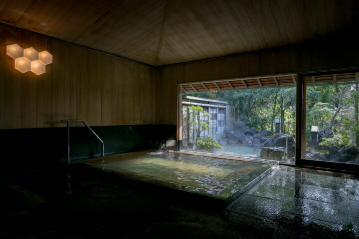 長崎｜ミヤマキリシマ彩る雲仙で過ごす至福の滞在 ミシュラン1キー旅亭半水盧の春旅 2026年4月～6月