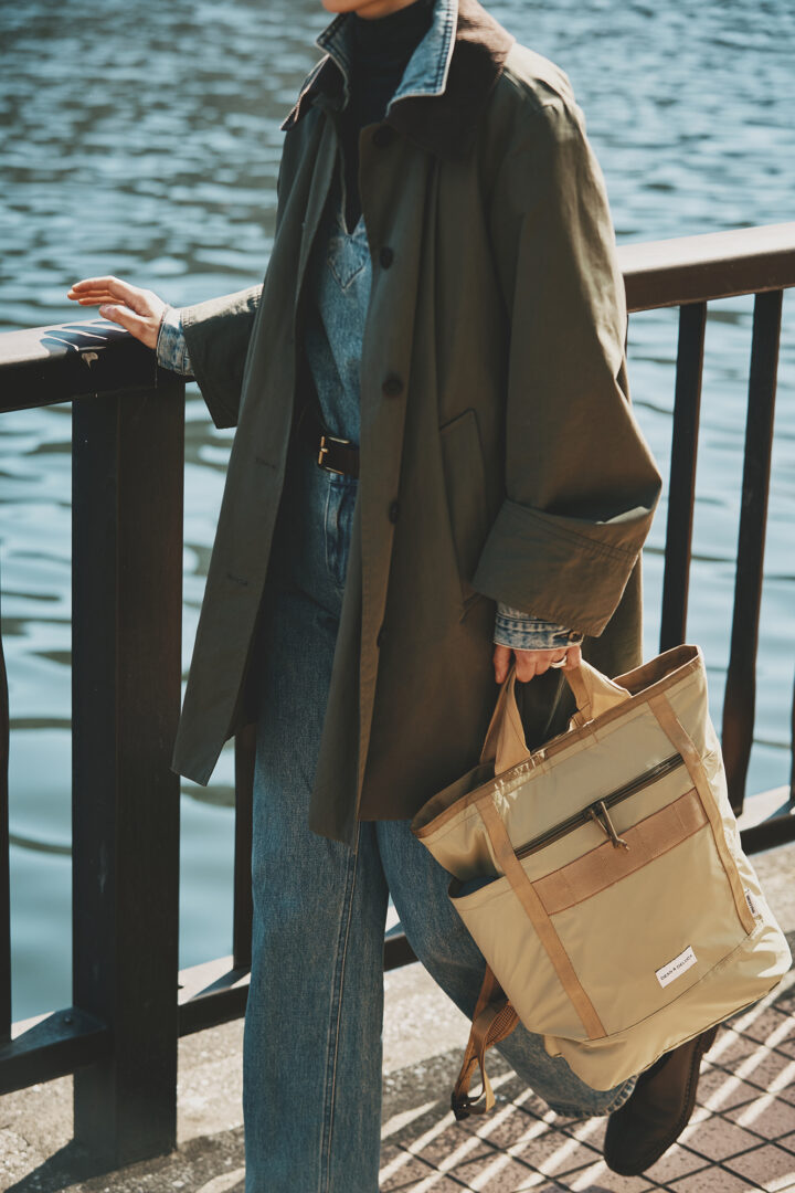 DEAN & DELUCA×BRIEFINGコラボバックパック発売 機能美と携帯性を備えた2WAY仕様が2026年4月14日登場
