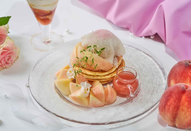 福岡｜キャンベル・アーリーで「まるごと桃フェア」開催　旬の桃を贅沢に使ったパフェとパンケーキが登場　2026年6月22日開始