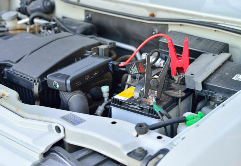 災害時の備えにジャンプスターターという新しい選択肢｜停電やバッテリー上がりにも備えよう