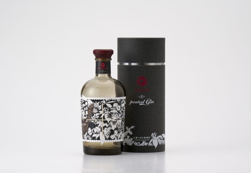 五島つばき蒸溜所×厚岸蒸溜所｜限定コラボジン「GOTOGIN peated Gin」を8月24日発売